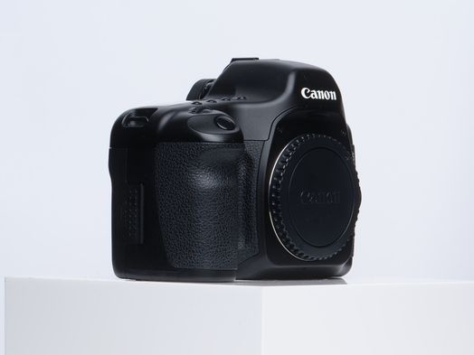 Canon EOS 5D Digital SLR Camera Body {12.8 M/P} - Used DSLR
