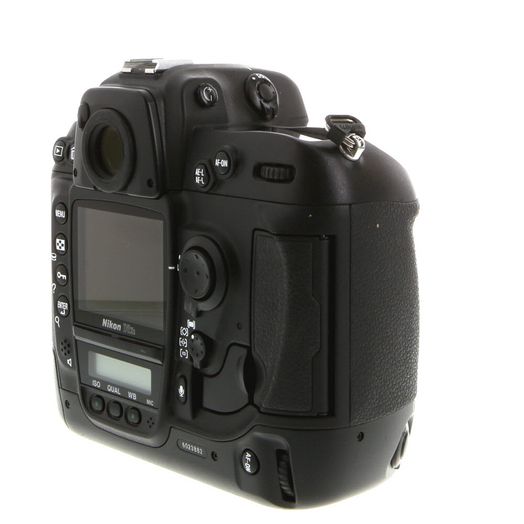 Nikon D2XS DSLR Camera Body {12.4MP}