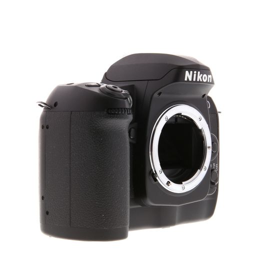 Nikon D100 DSLR Camera Body {6.1MP}