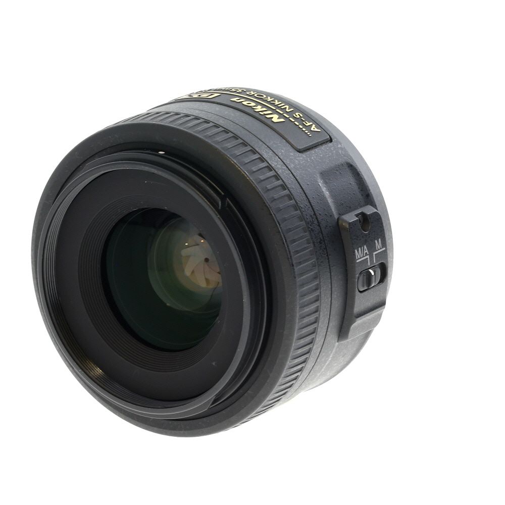 ニコン AF-S DX NIKKOR 35mm f1.8G #22730 209484-3846188_01_r1000x.jpg