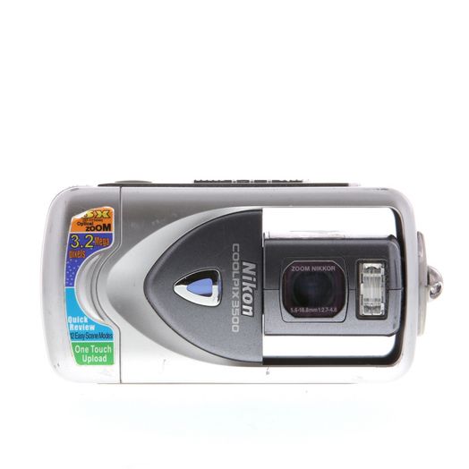 Nikon Coolpix 3500 Digital Camera, Black {3.2MP}