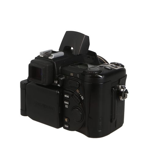 Nikon Coolpix 5700 Digital Camera, Black {5MP}
