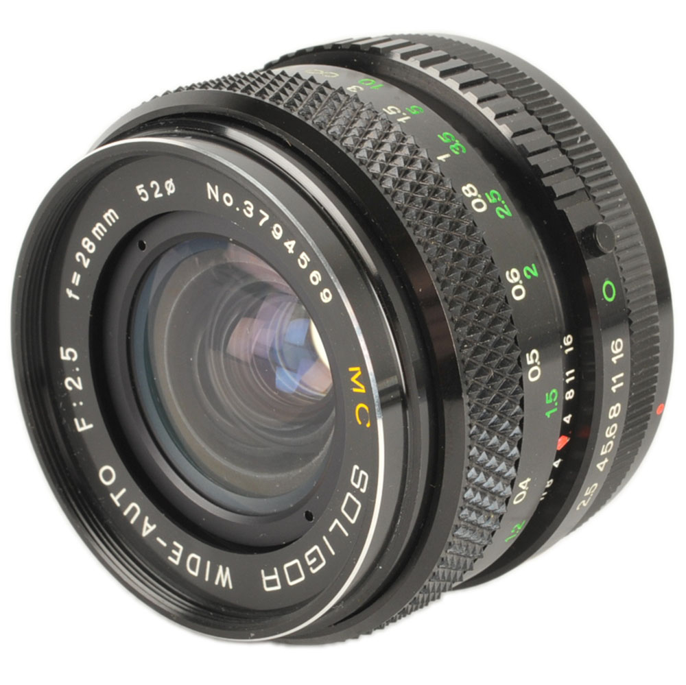 Soligor 28mm f/2.5 MC Manual Focus Breech Lock Lens for Canon FD-Mount