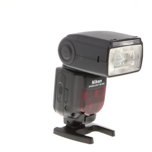 Nikon SB-900 i-TTL Speedlight Flash [GN131] {Bounce, Swivel, Zoom}