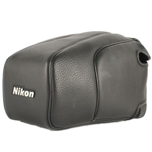 Nikon F100　豪華三点セット Nikon CF-58 Case (F100 With Longer Lenses)