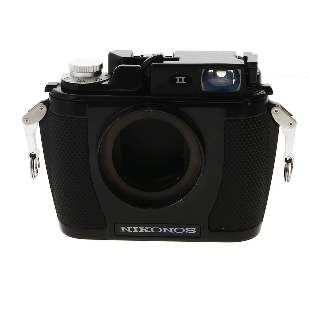 Nikonos II Waterproof Underwater 35mm Camera Body