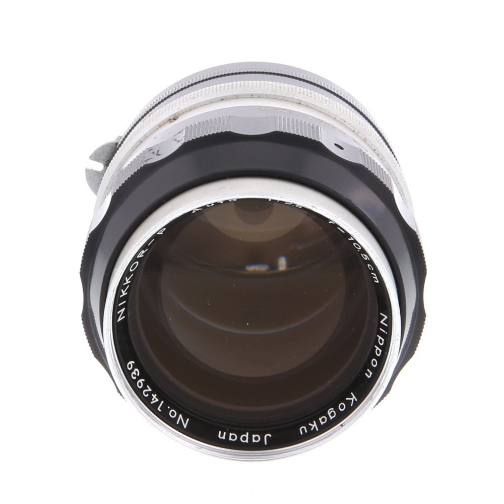 Nikon 105mm f/2.5 NIKKOR-P Non AI Manual Focus Lens