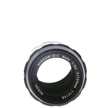 Nikon 135mm f/3.5 NIKKOR-Q.C Auto Non AI Manual Focus Lens