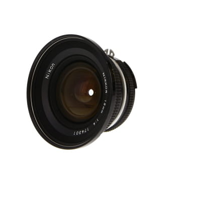 Nikon 18mm f/4 NIKKOR AI Manual Focus Lens