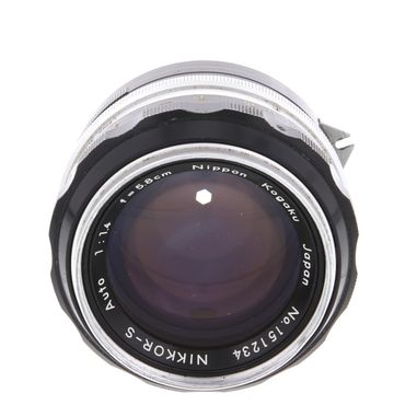 Nikon 5.8cm (58mm) f/1.4 NIKKOR-S Non AI Nippon Kogaku Japan Manual Focus Lens