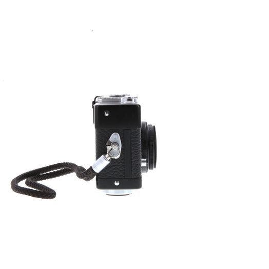 Rollei B35 40mm f/3.5 Triotar Camera, Singapore, Black {24}
