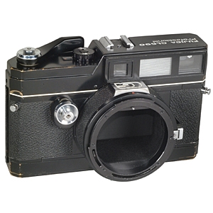 Fuji Fujica GL690 Professional Medium Format Camera Body