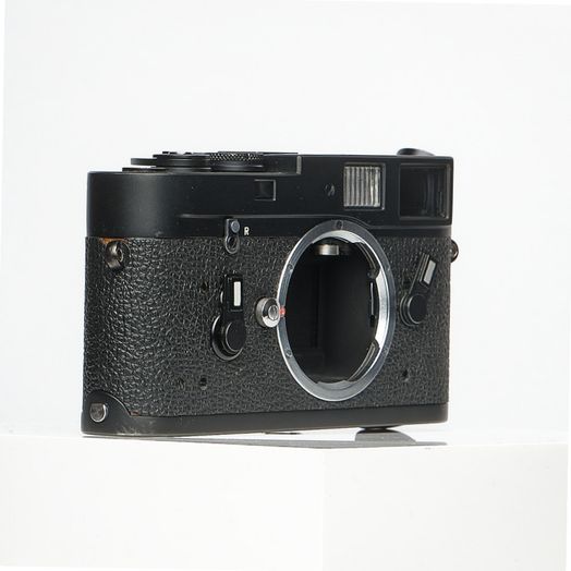 Leica M4 35mm Rangefinder Camera Body, Black Chrome (Midland)