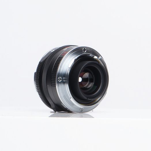 Zeiss 35mm f/2.8 ZM C Biogon T* Lens for Leica M-Mount, Black {43}