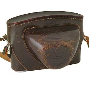 Leica M Case with Dual Range Feature