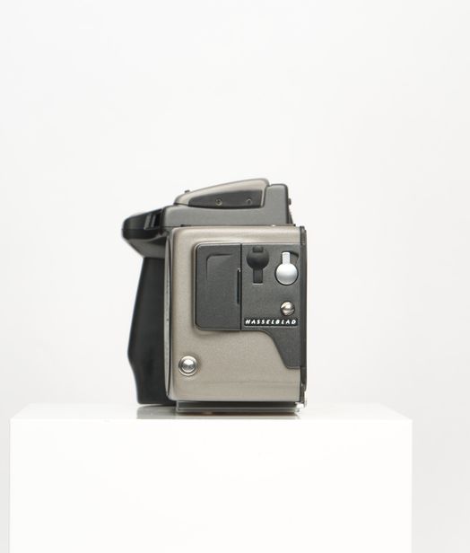 Hasselblad H1 Film Autofocus Medium Format Camera Body, Gray