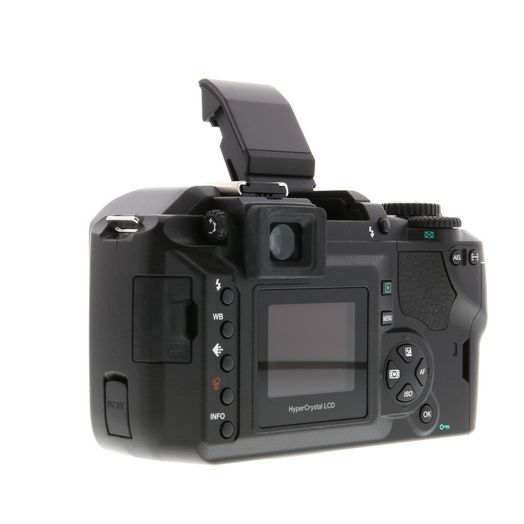 OLYMPUS E-300 ボディ Olympus E-300 Four Thirds DSLR Camera Body {8MP}