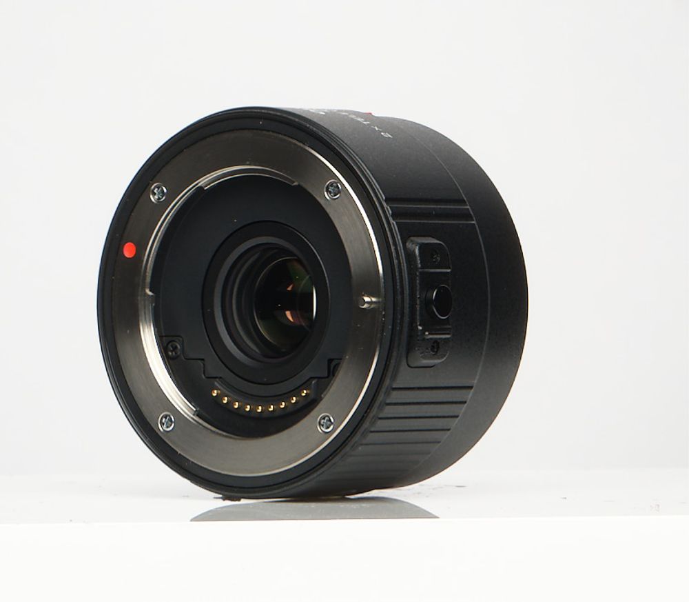 Olympus EC-20 2X Teleconverter (E) for Four Thirds Mount Lenses