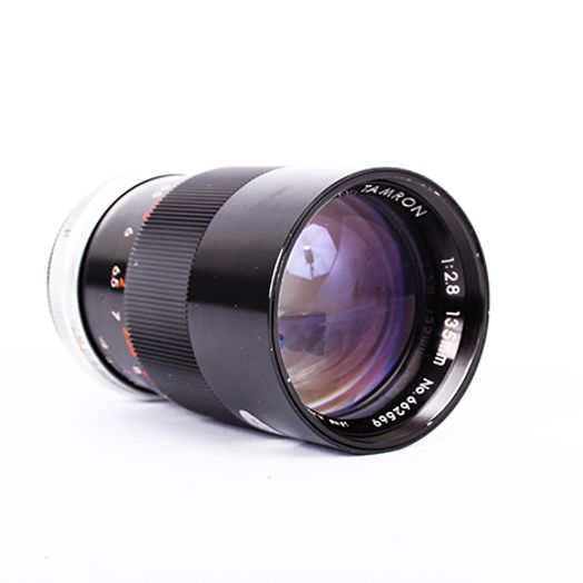 Tamron 135mm F/2.8 Auto M42 Screw Mount Manual Focus Lens {55}