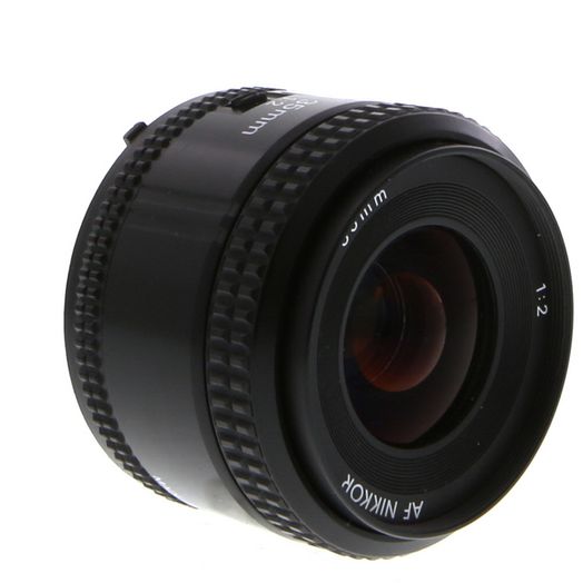 Nikon AF NIKKOR 35mm f/2 Autofocus Lens {52}