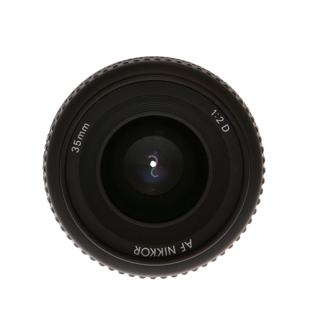 Nikon AF NIKKOR 35mm f/2 D Autofocus Lens {52}