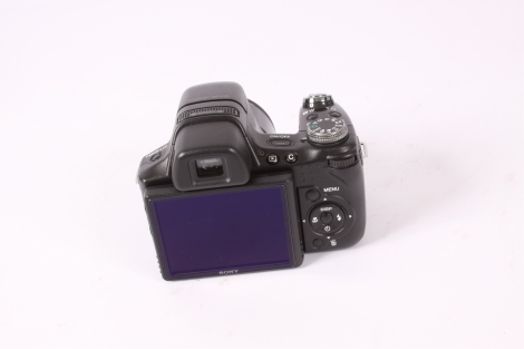 Sony Cyber-Shot DSC-HX1 Digital Camera {9.1MP}