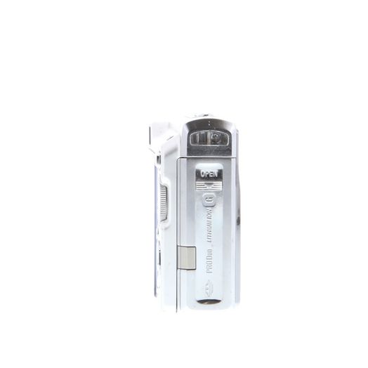 Sony Cyber-Shot DSC-W80 Digital Camera, Silver {7.2MP}