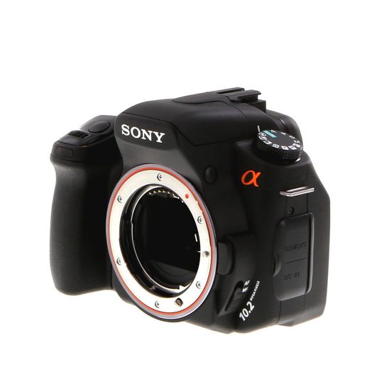 Sony Alpha a300 DSLR Camera Body, Black {10.2MP}