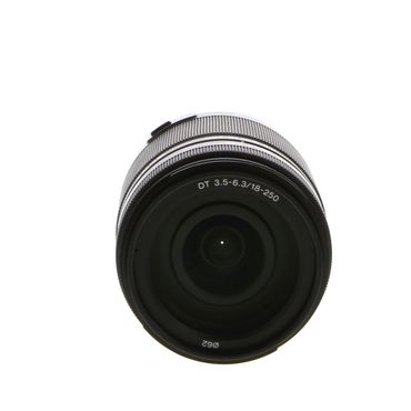 Sony 18-250mm f/3.5-6.3 DT A-Mount Autofocus Lens [62]