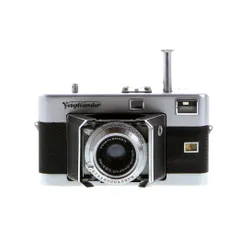 Voigtlander VF 101 Black with 40mm F/2.8 Color-Skopar 35mm Camera