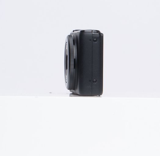 Canon PowerShot S95 Digital Camera {10MP}