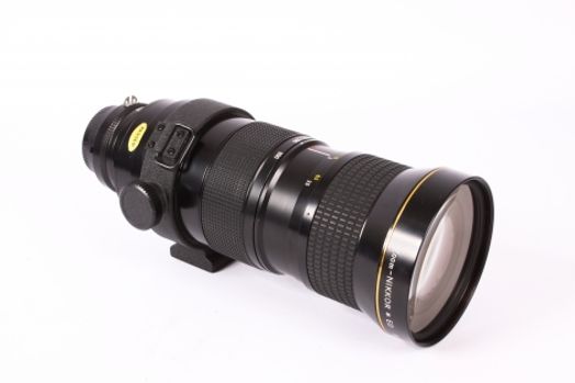 Nikon 50-300mm f/4.5 Zoom-NIKKOR*ED AI 2-Touch Manual Lens {95