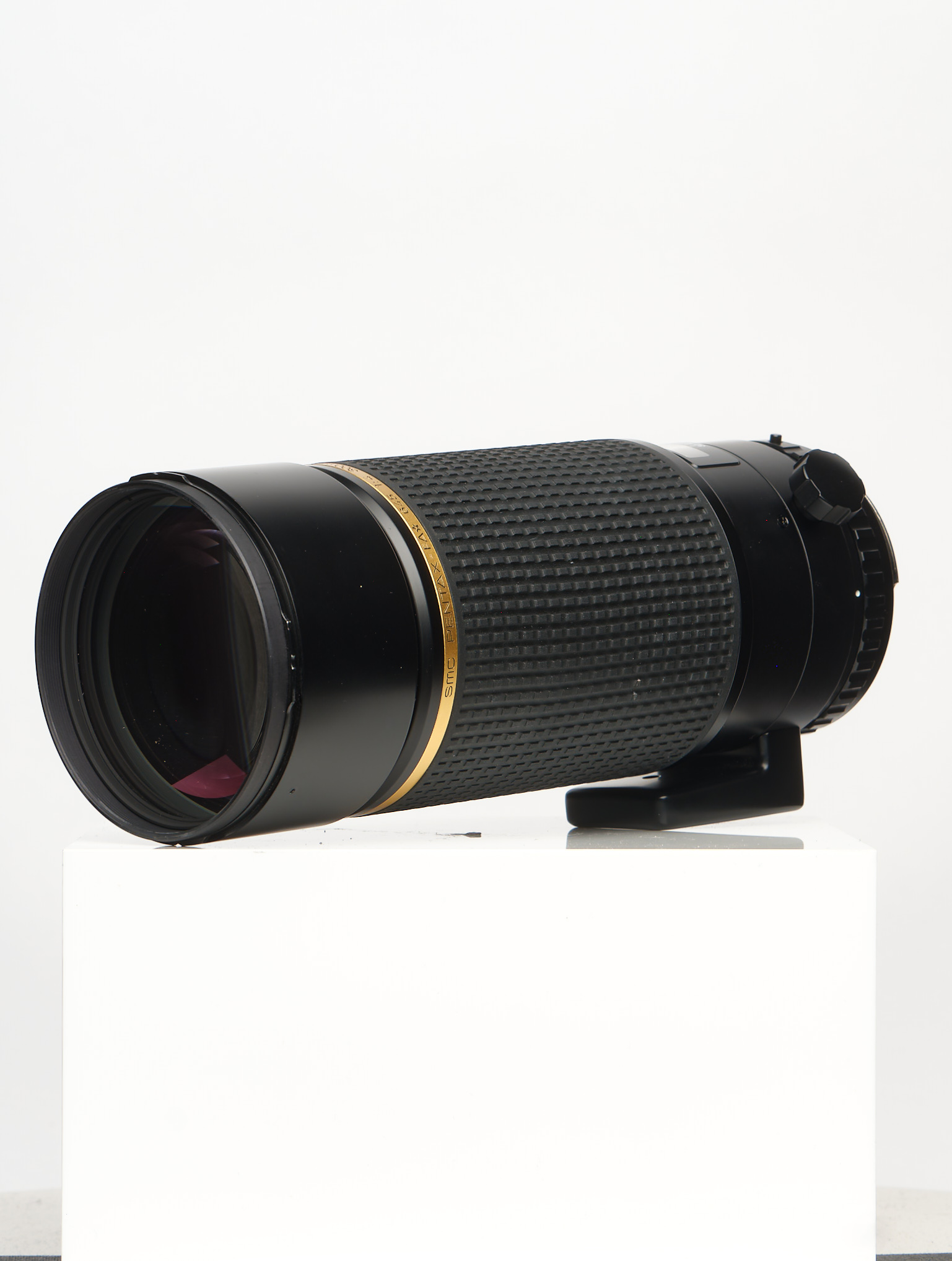 Pentax 300mm f/4.0 smc PENTAX-FA* 645 ED (IF) Autofocus Lens for Pentax 645N