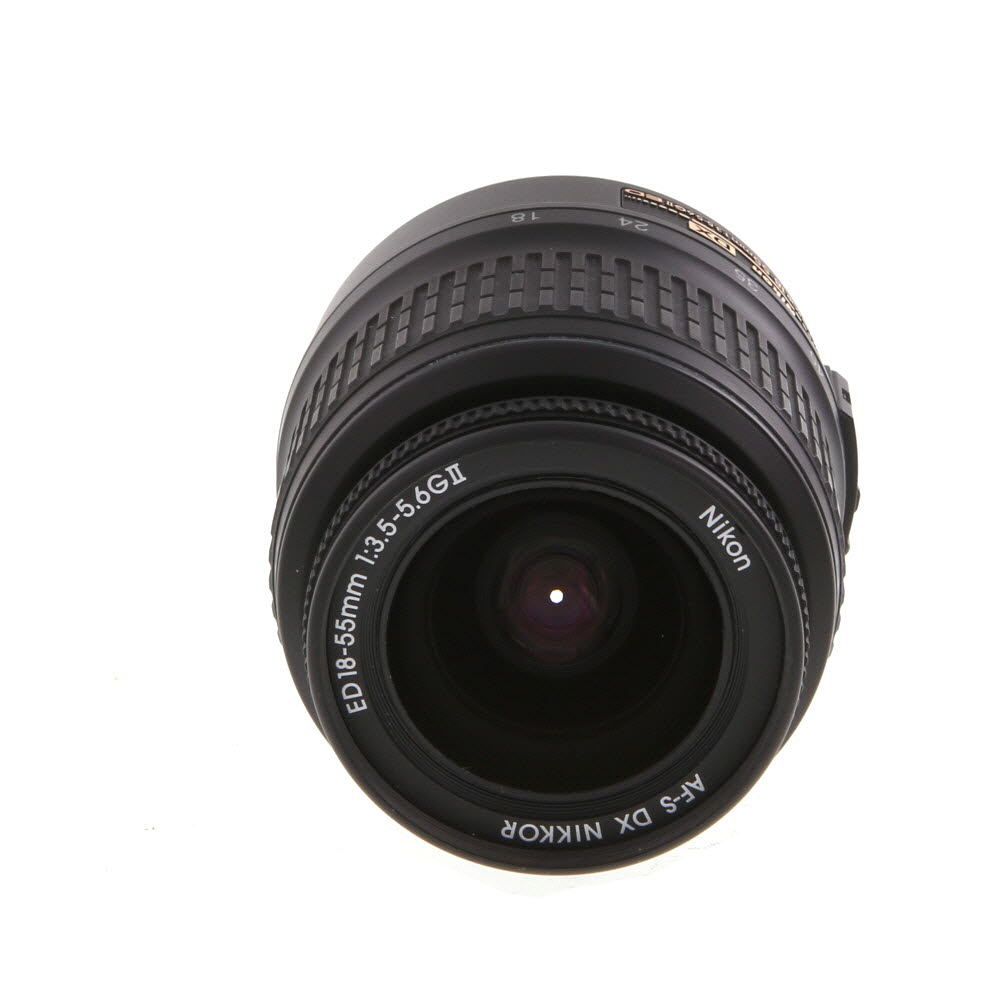 Nikon AF-S DX Nikkor 18-55mm f/3.5-5.6G ED II