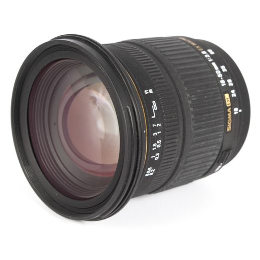 ■ソニー用　SIGMA 18-50mm F2.8 EX DC MACRO Sigma 18–50mm f/2.8 EX DC Macro lens - Wikipedia
