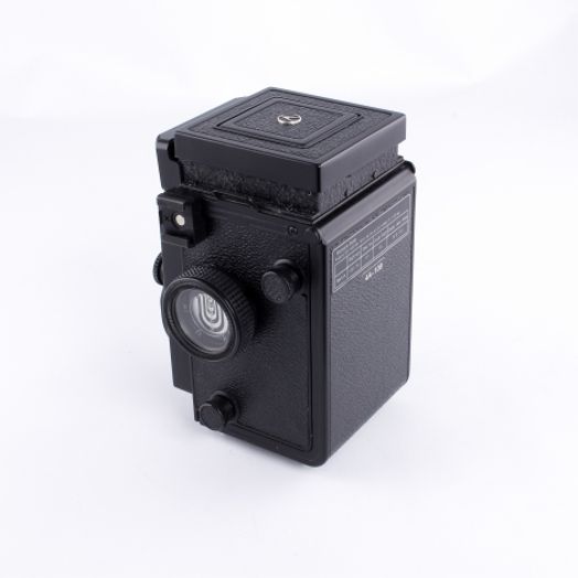 Seagull 4A-109 (75mm f/3.5) TLR Medium Format Camera (6X6)