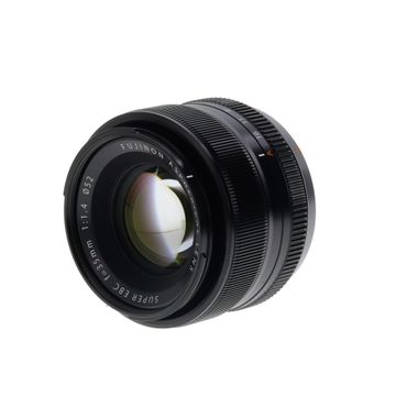 Fujifilm XF 35mm f/1.4 R