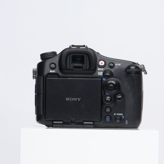 Sony Alpha SLT-a99 DSLR Digital Camera Body, Black {24.3MP}