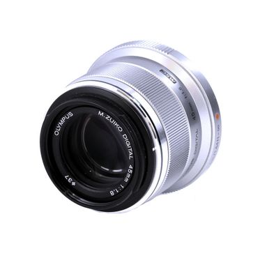Olympus 45mm f/1.8 M.Zuiko Digital MSC Autofocus Lens for MFT (Micro Four Thirds) Silver