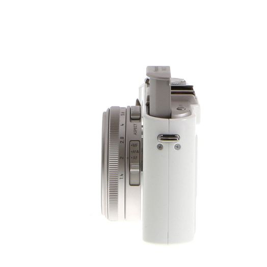 Panasonic Lumix DMC-LX7 Digital Camera, White {10.1MP}
