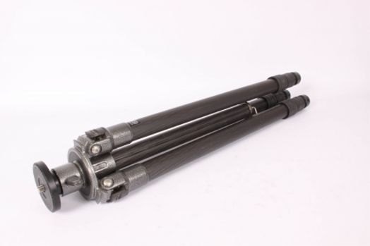 Gitzo GT3530 Mountaineer 6X Carbon Fiber Tripod Legs with Gitzo GT3530 Mountaineer 6X Carbon Fiber Tripod Legs with