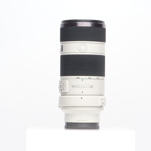 Sony 70-200mm f/4.0 G OSS FE AF E-Mount Lens {72} with Tripod