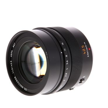 Panasonic Lumix Leica 42.5mm f/1.2 DG Nocticron ASPH. Power O.I.S. Lens for MFT (Micro Four Thirds), Black