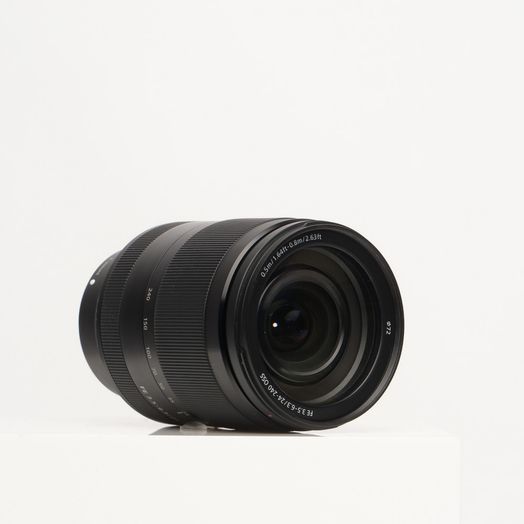 Sony FE 24-240mm f/3.5-6.3 OSS Full-Frame Autofocus Lens for E