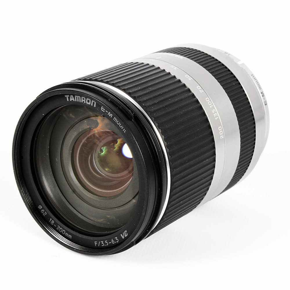 Tamron SP 45mm f/1.8 Di VC USD Lens for Canon EF-Mount {67} F013