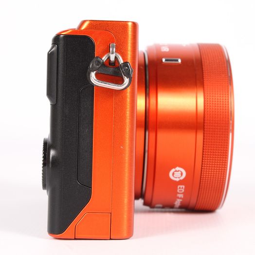 Nikon 1 J4 Mirrorless Camera, Orange {18.4MP} with 10-30mm f/3.5-5.6