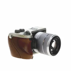 Hasselblad Polaroid 100 Instant Film Back for V System (30198)