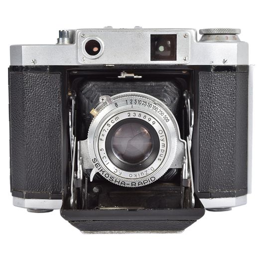 Mamiya-6 IVS (Late) with 7.5cm (75mm) f/3.5 Zuiko F.C. Seikosha-Rapid