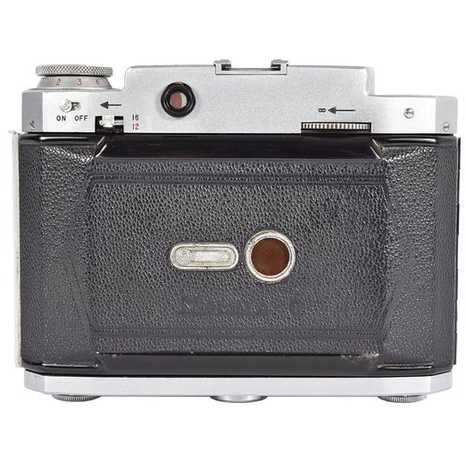Mamiya-6 IVS (Late) with 7.5cm (75mm) f/3.5 Zuiko F.C. Seikosha-Rapid