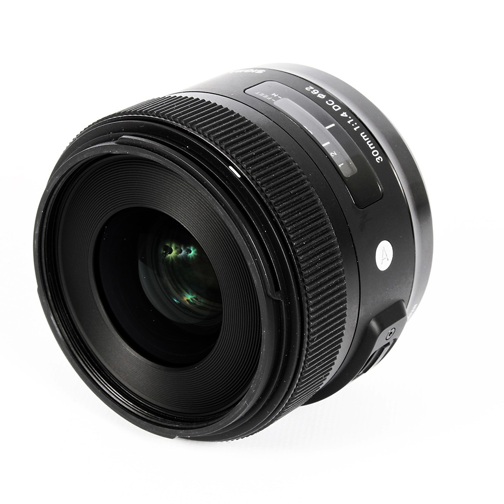 Sigma 30mm f/1.4 DC A (Art) Lens, Dedicated Only for Sigma SA Mount (please note: not Sony Alpha Mount)